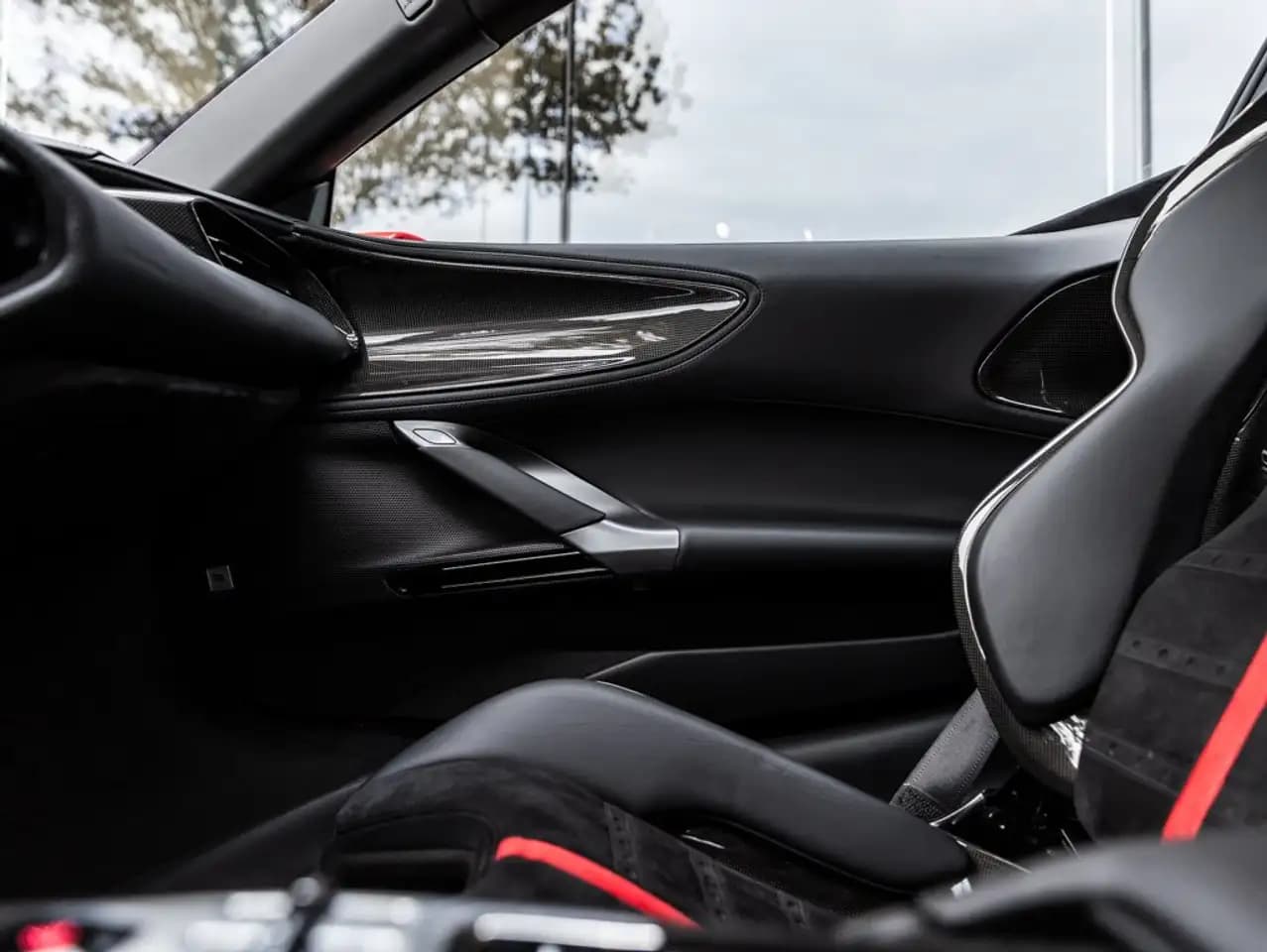 Ferrari SF90 Stradale 2021 г. 14991 км. — фото 48