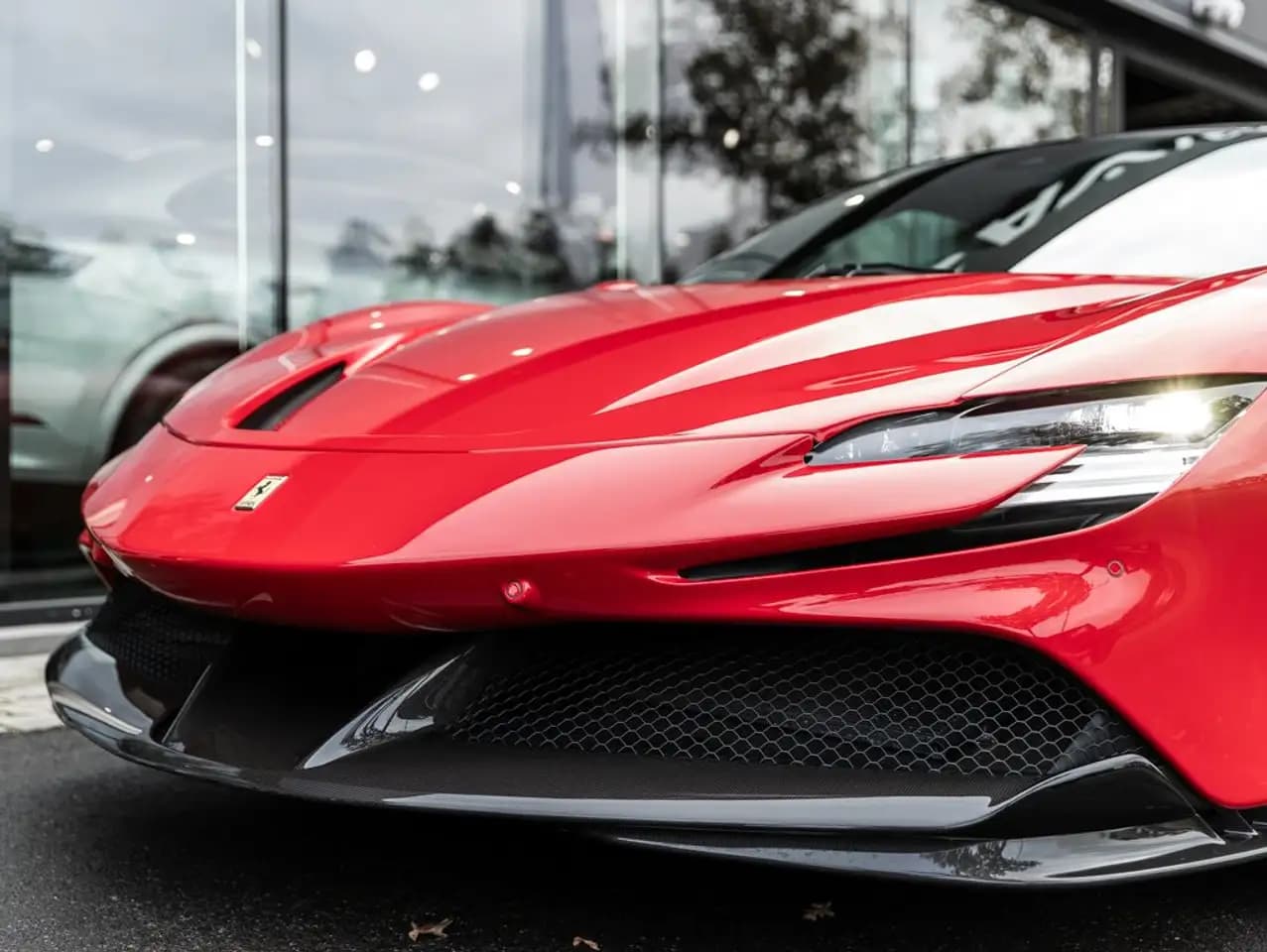 Ferrari SF90 Stradale 2021 г. 14991 км. — фото 7