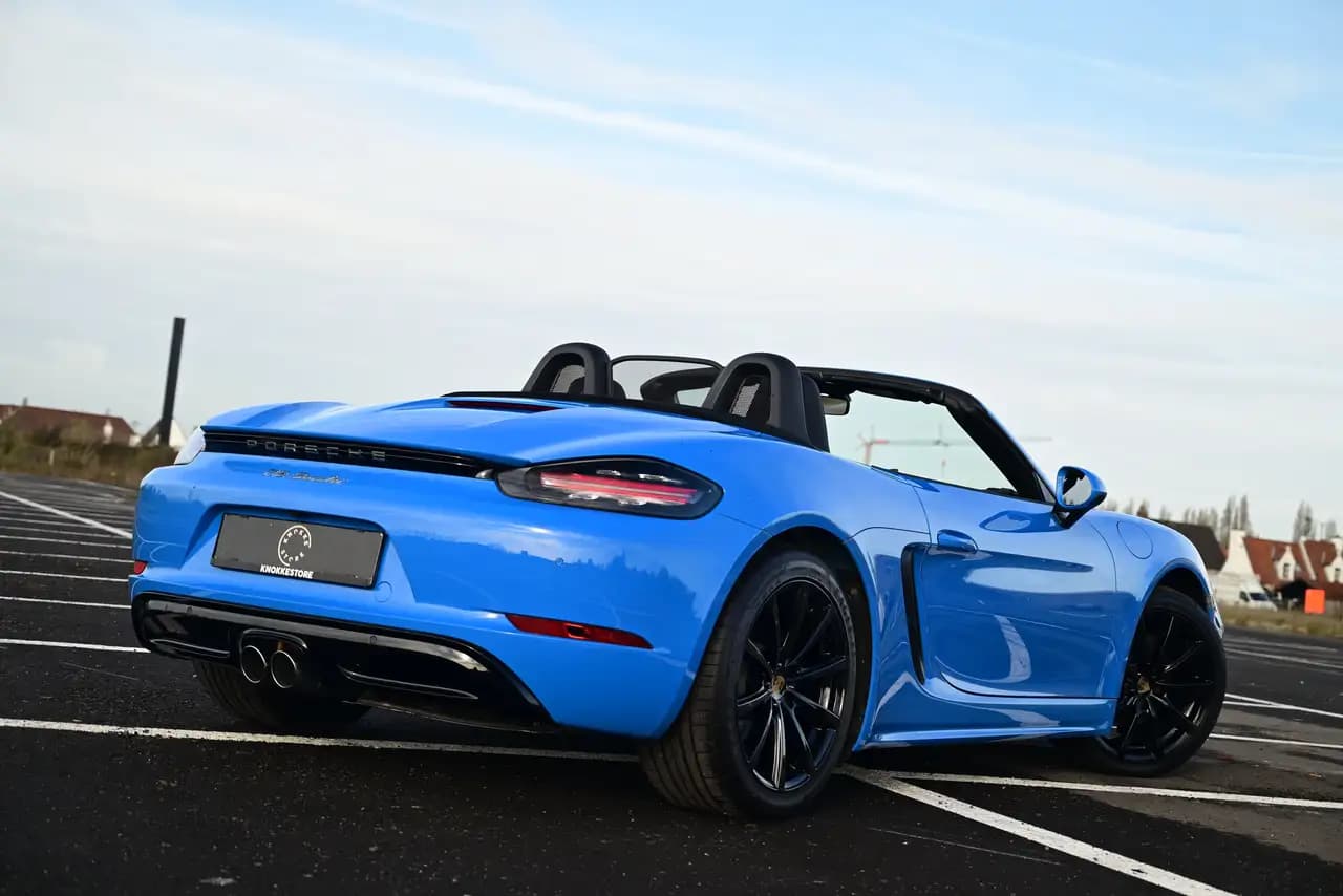 Porsche 718 Cayman 2023 г. 3188 км. — фото 2