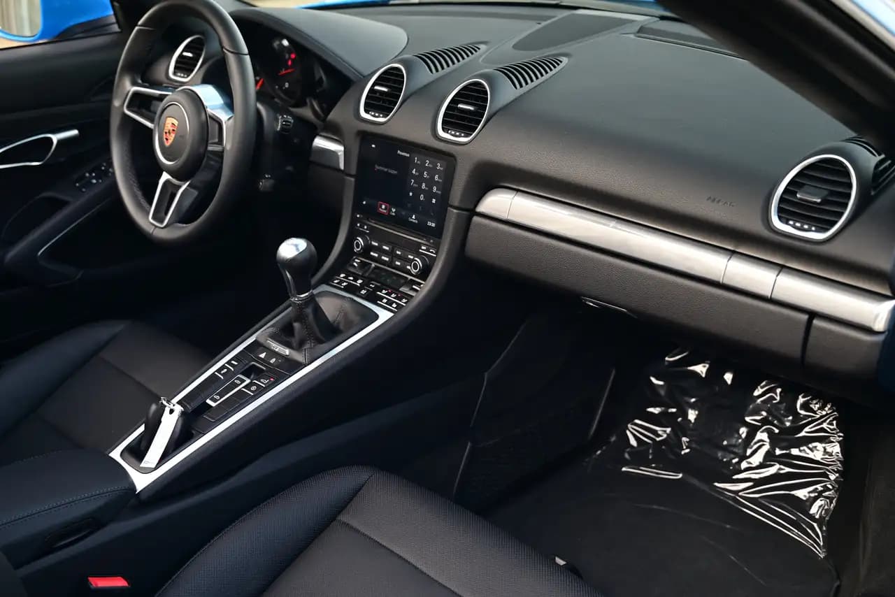 Porsche 718 Cayman 2023 г. 3188 км. — фото 25