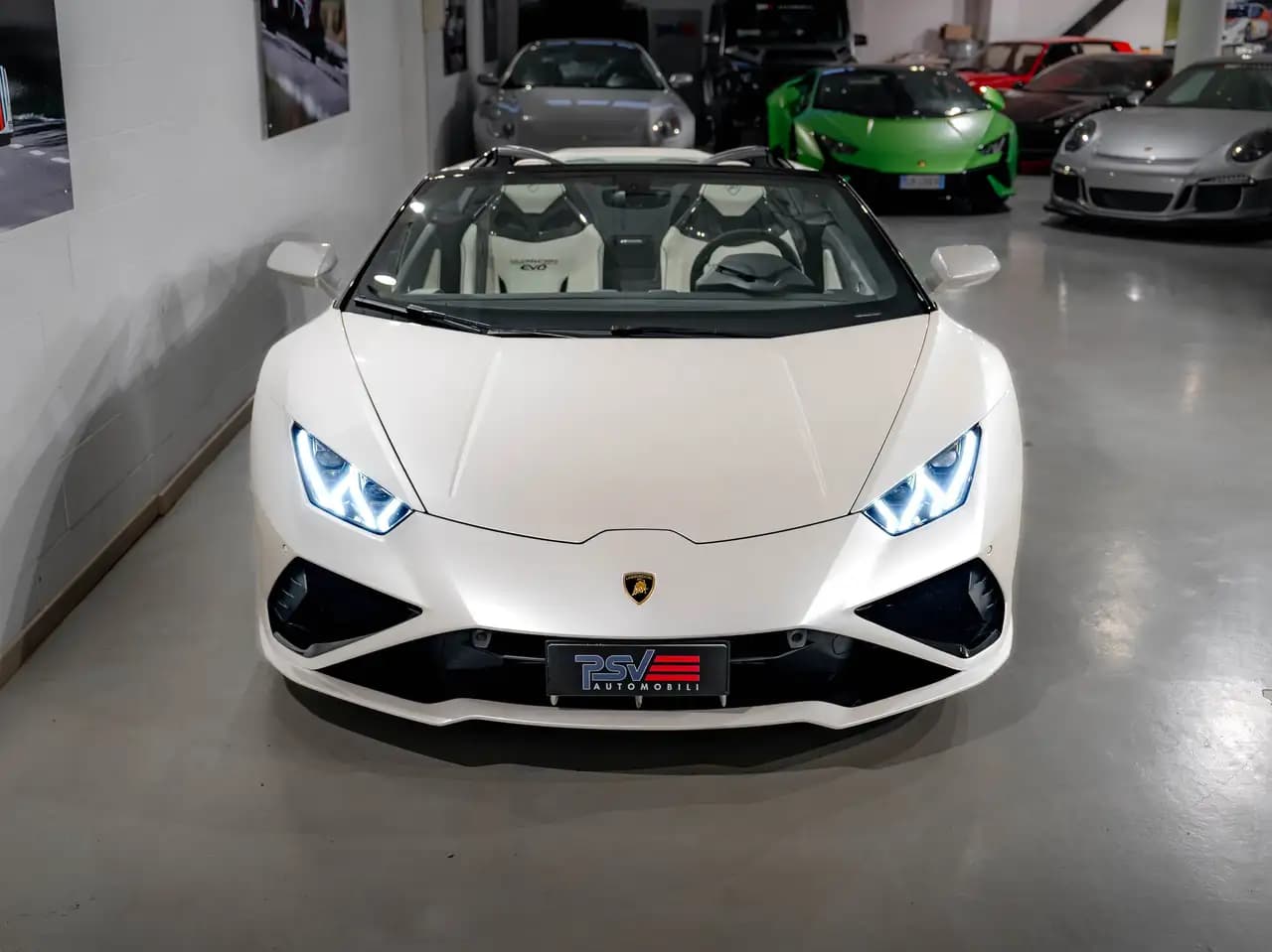 Lamborghini Huracan 2022 г. 5609 км. — фото 7