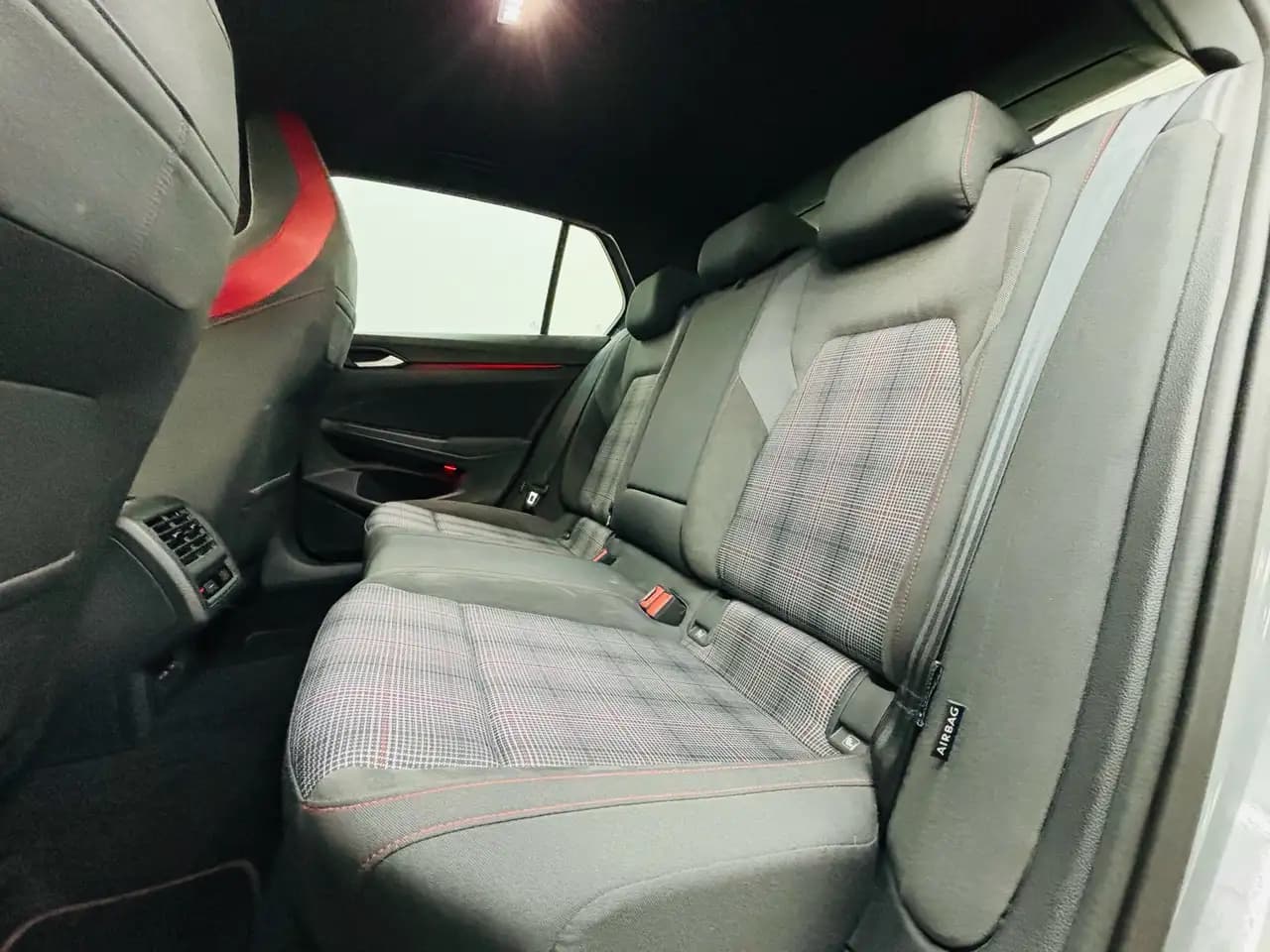 Volkswagen Golf GTI 2021 г. 70002 км. — фото 14