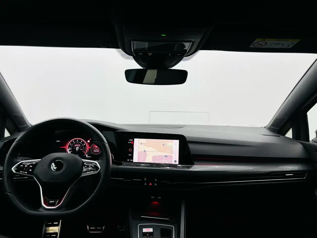 Volkswagen Golf GTI 2021 г. 70002 км. — фото 15