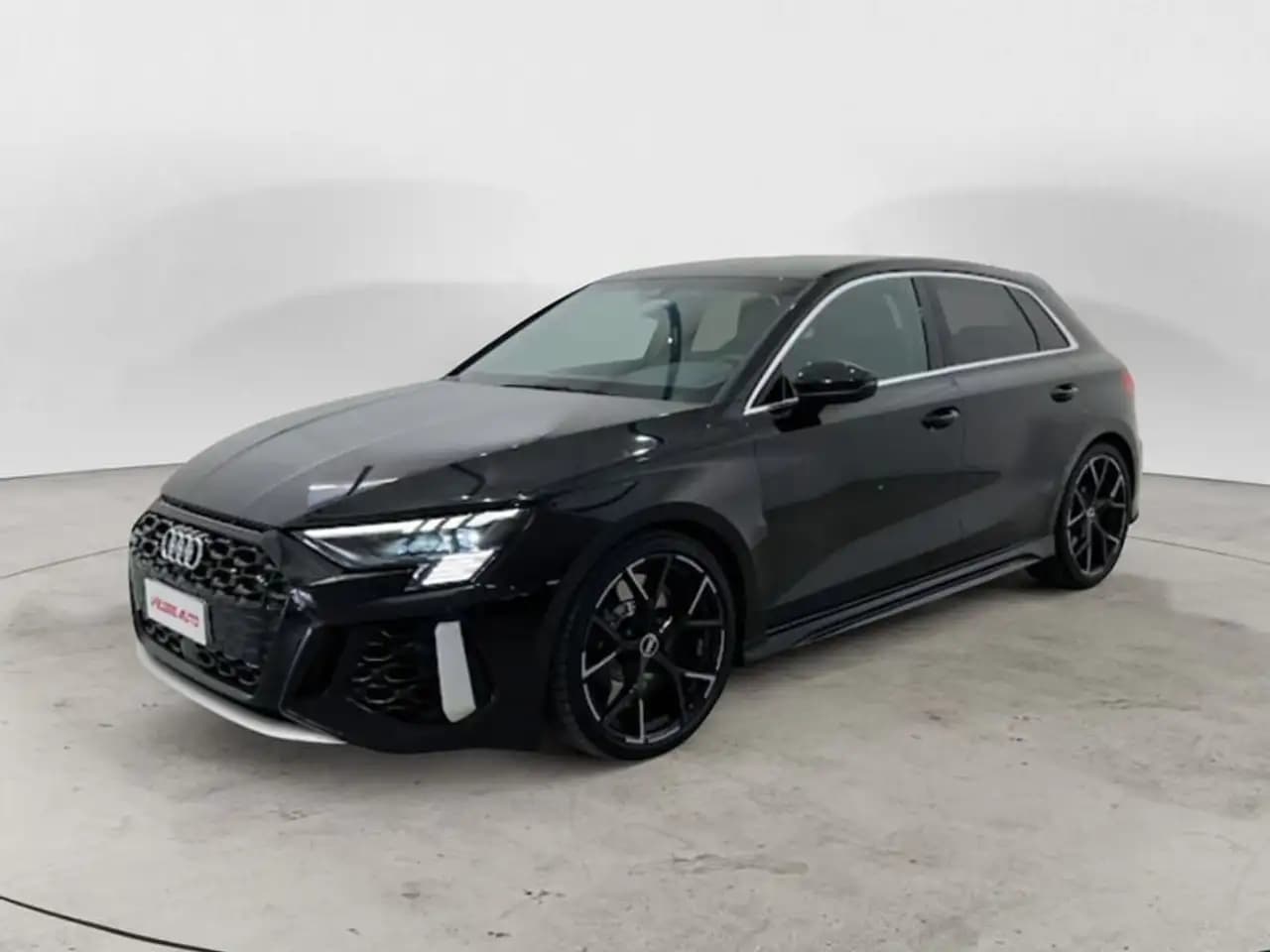 Audi RS3 2022 г. 14720 км.