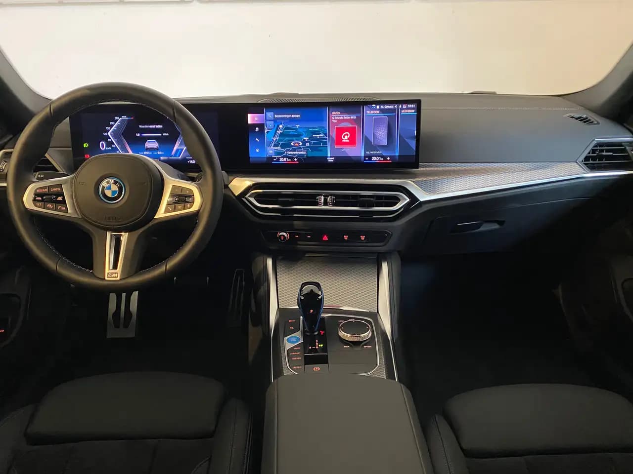 BMW i4 2022 г. 3850 км. — фото 9