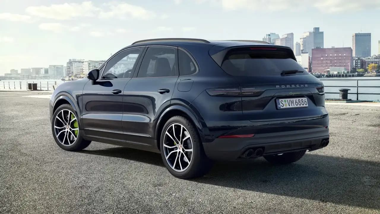Porsche Cayenne Coupe 2023 г. 16443 км. — фото 3