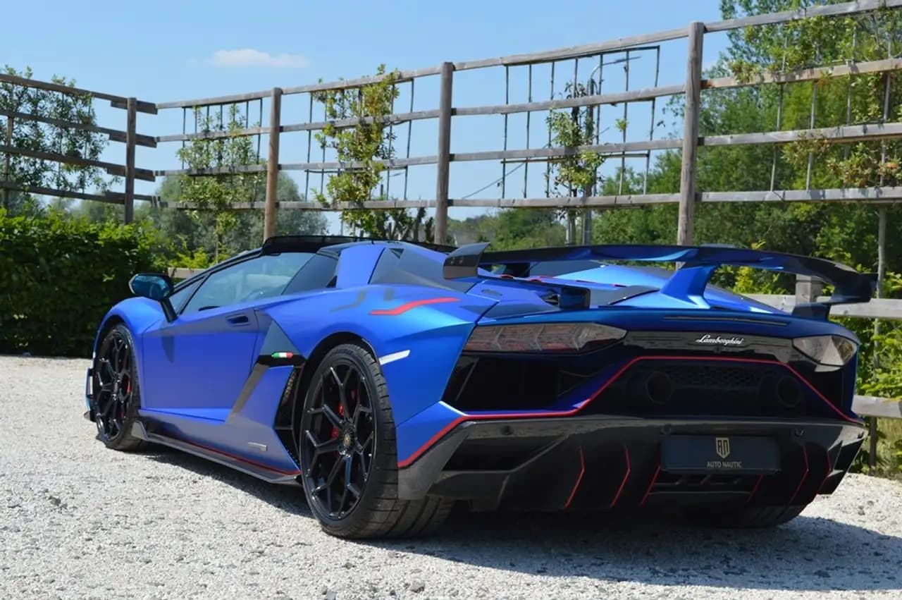 Lamborghini Aventador 2021 г. 16612 км. — фото 3
