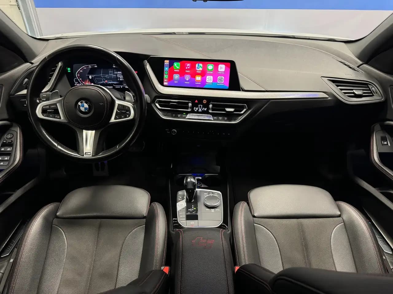BMW 1 серия 2021 г. 48070 км. — фото 11