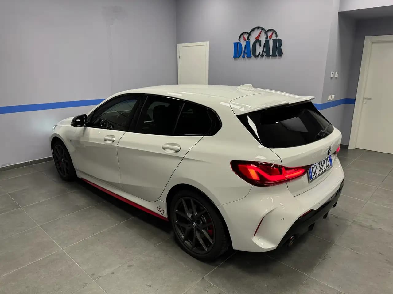 BMW 1 серия 2021 г. 48070 км. — фото 4