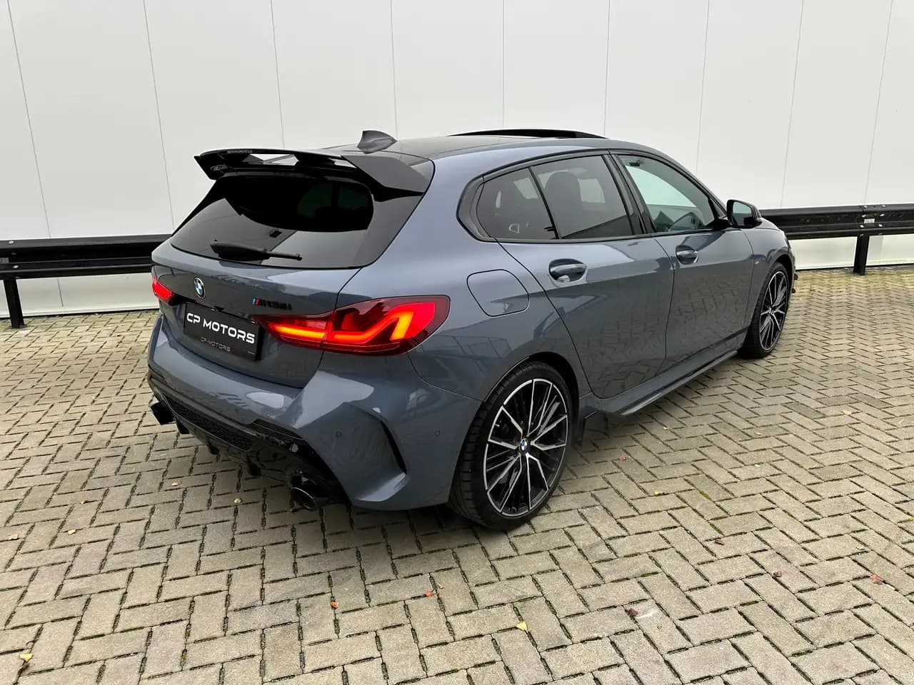 BMW 1 серия 2021 г. 73942 км. — фото 2