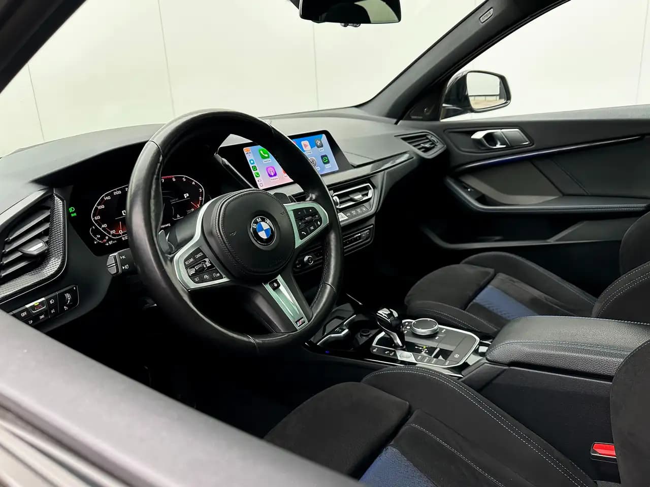 BMW 1 серия 2021 г. 73942 км. — фото 9