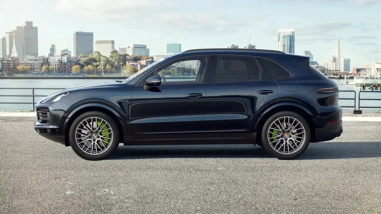 Porsche Cayenne Coupe 2023 г. 55260 км. — фото 2
