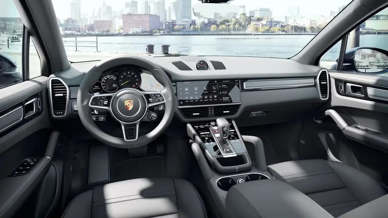 Porsche Cayenne Coupe 2023 г. 55260 км. — фото 5