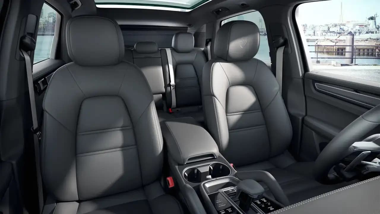 Porsche Cayenne Coupe 2023 г. 55260 км. — фото 6