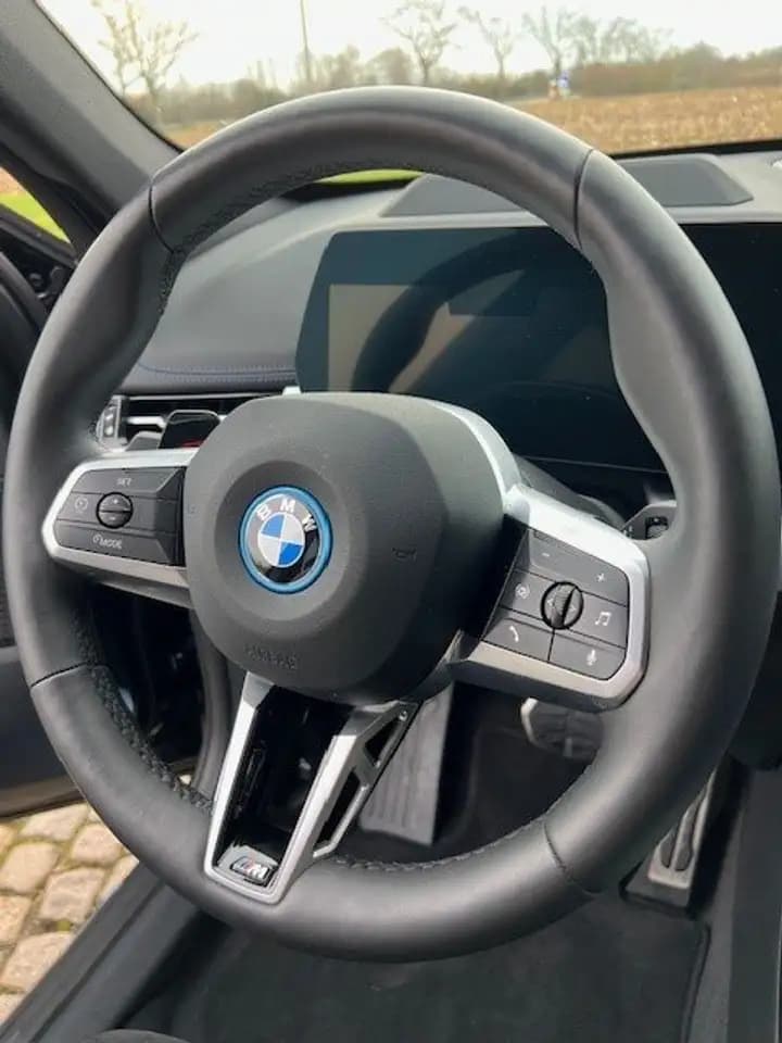 BMW iX1 2023 г. 4196 км. — фото 12