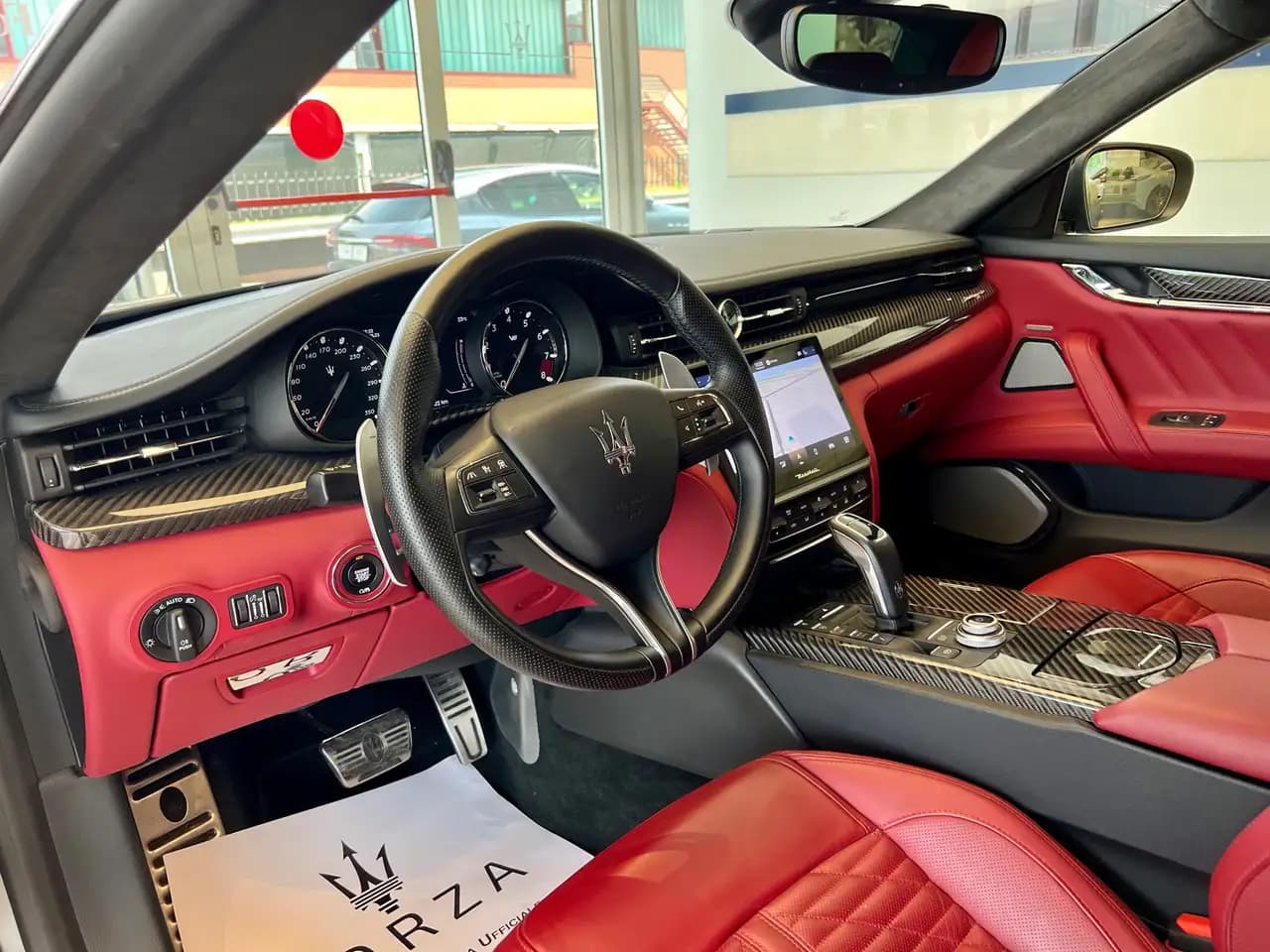 Maserati Quattroporte 2024 г. 15891 км. — фото 9