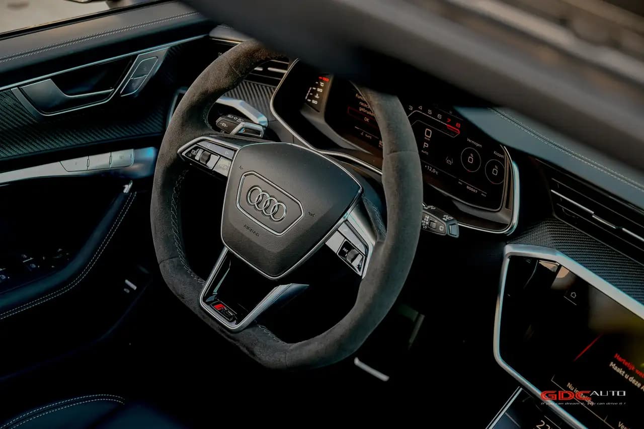 Audi RS6 2024 г. 216 км. — фото 43