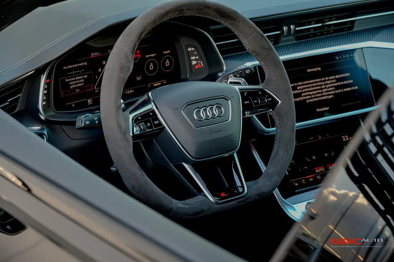 Audi RS6 2024 г. 216 км. — фото 44