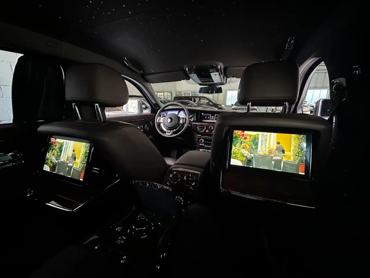 Rolls-Royce Ghost 2021 г. 20112 км. — фото 13