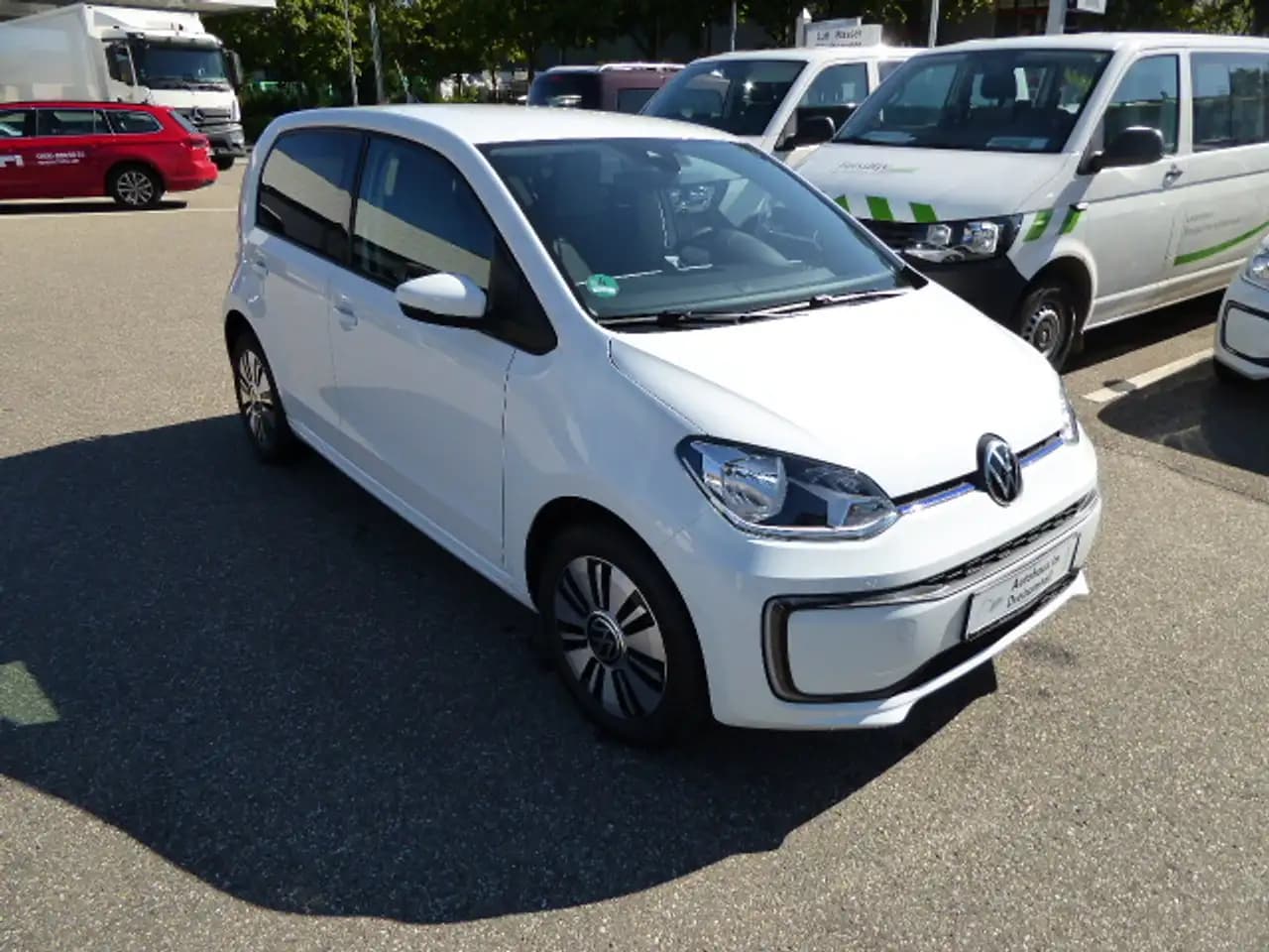 Volkswagen Up 2023 г. 9064 км. — фото 3