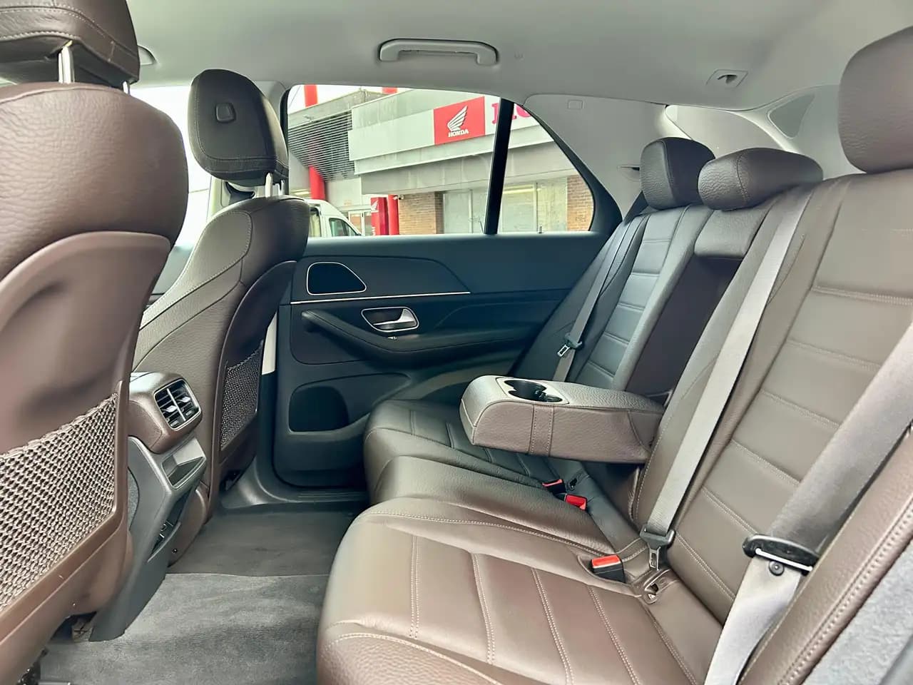 Mercedes-Benz GLE-класс 2021 г. 96852 км. — фото 30