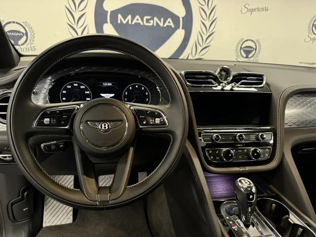 Bentley Bentayga 2021 г. 15062 км. — фото 12