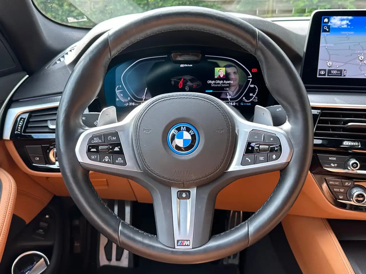 BMW 5 серия 2022 г. 39524 км. — фото 16