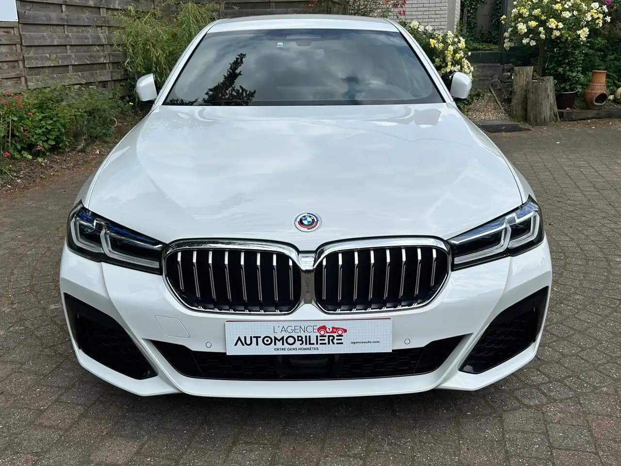 BMW 5 серия 2022 г. 39524 км. — фото 6