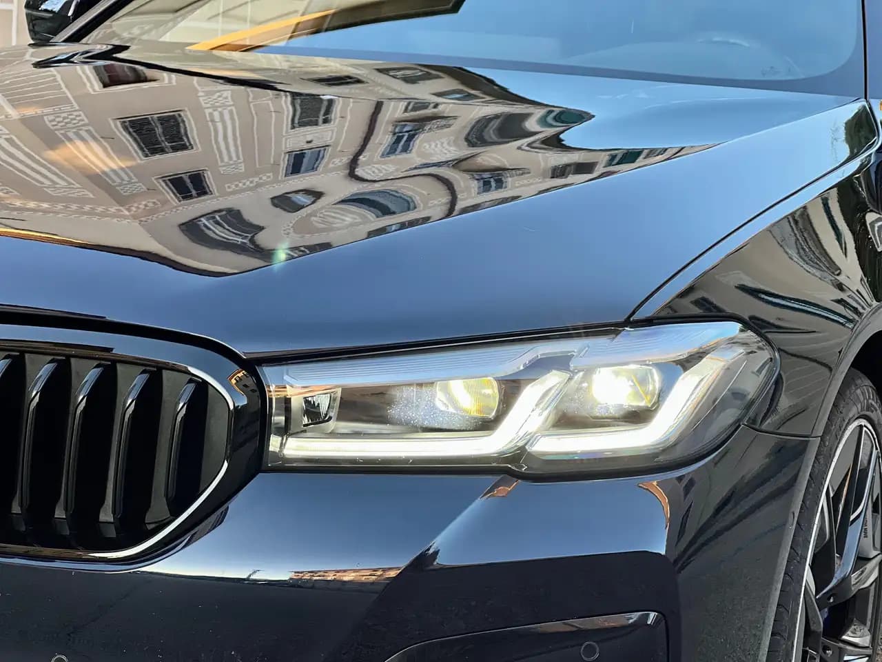 BMW 5 серия 2021 г. 90103 км. — фото 3