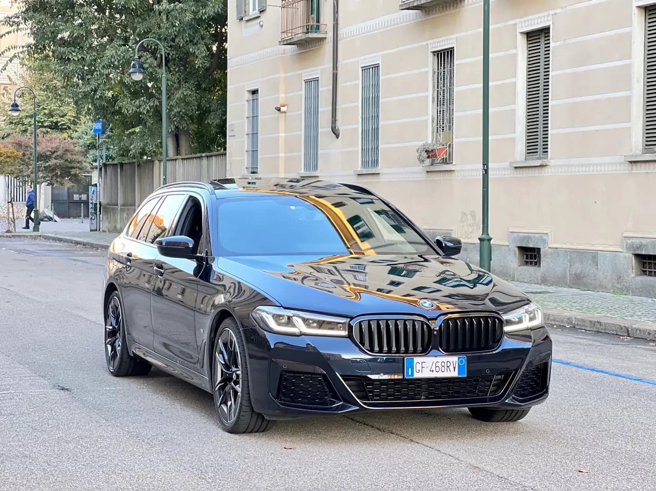 BMW 5 серия 2021 г. 90103 км. — фото 4