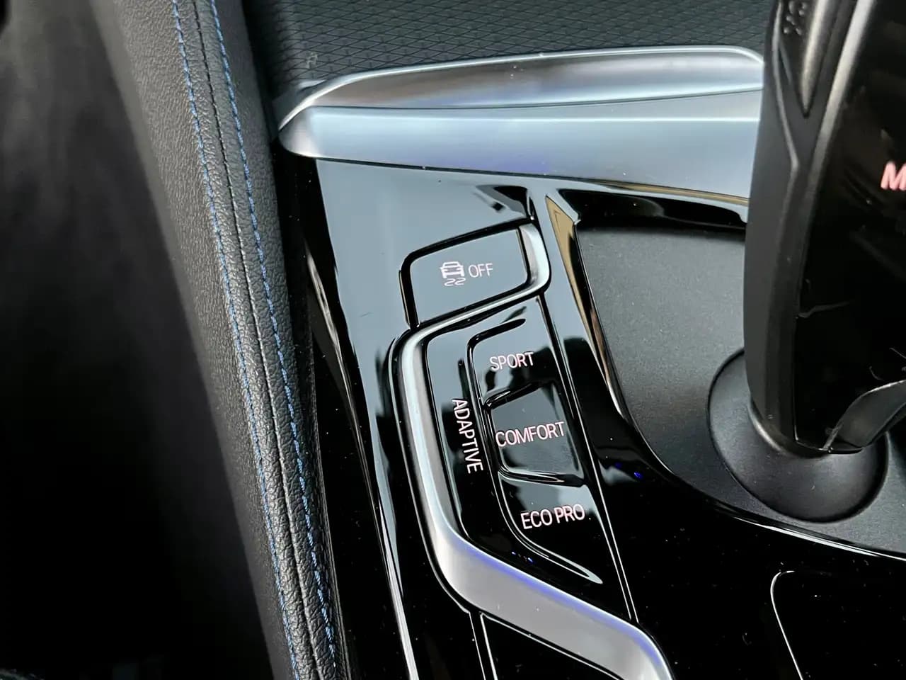 BMW 5 серия 2021 г. 90103 км. — фото 34