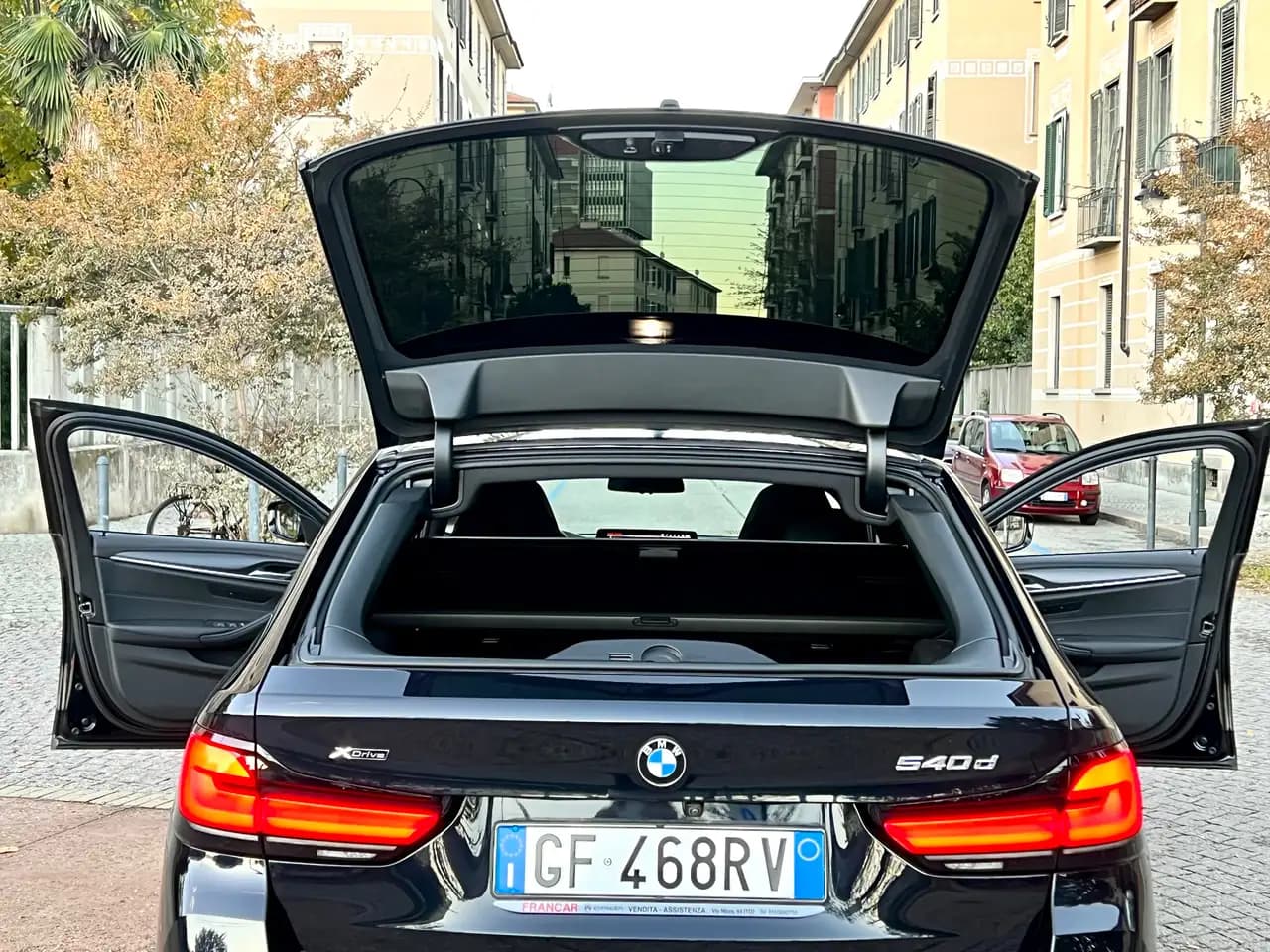 BMW 5 серия 2021 г. 90103 км. — фото 47