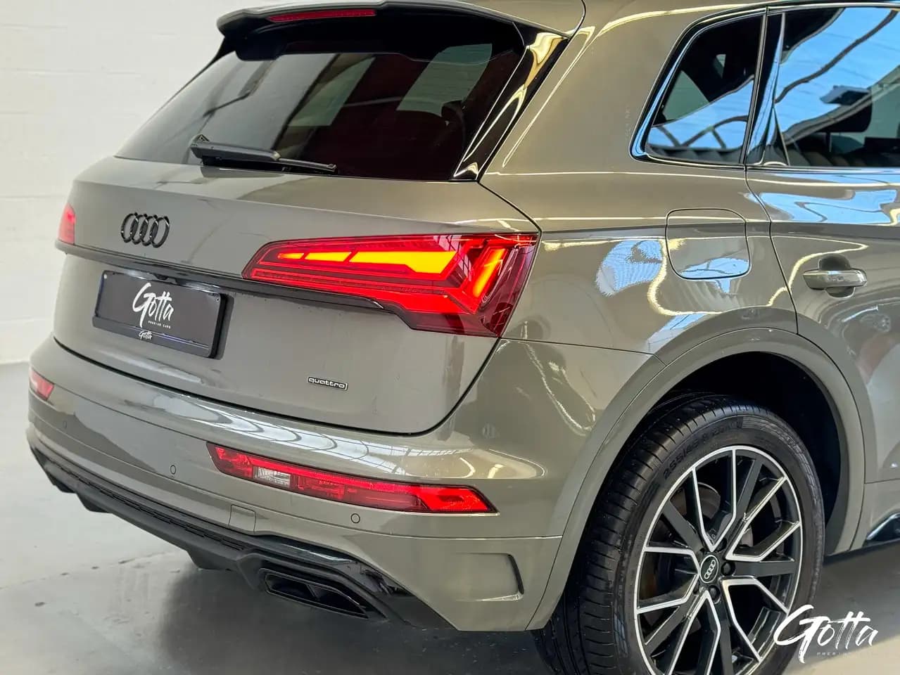 Audi Q5 2023 г. 14244 км. — фото 10