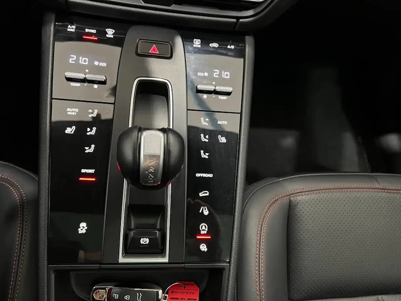 Porsche Macan 2021 г. 30001 км. — фото 20