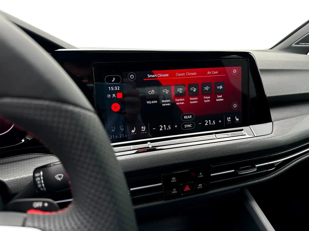 Volkswagen Golf GTI 2021 г. 44132 км. — фото 18