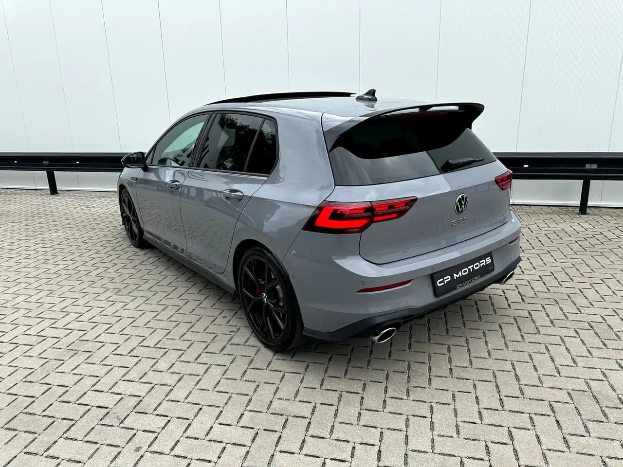 Volkswagen Golf GTI 2021 г. 44132 км. — фото 4