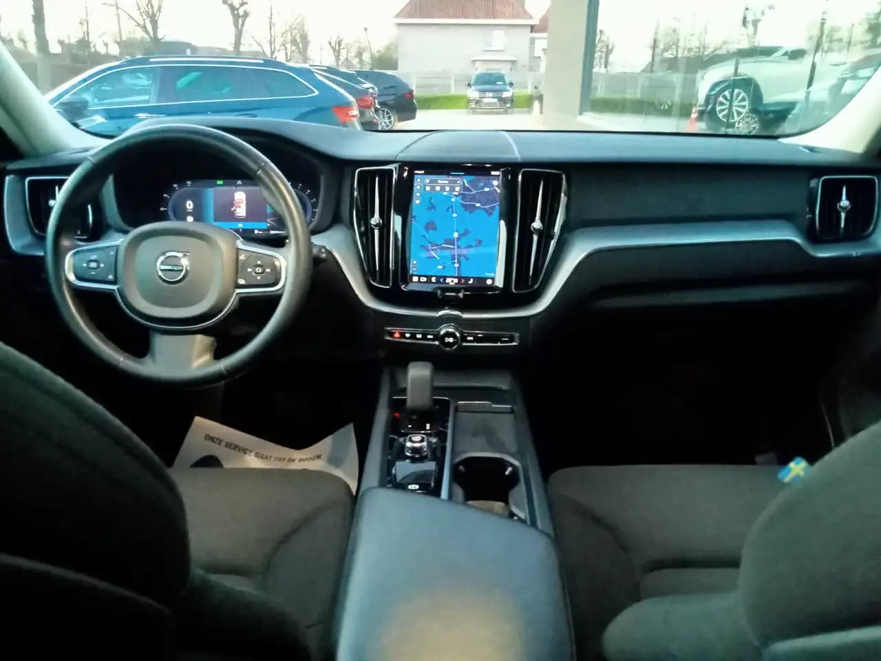 Volvo XC60 2021 г. 62594 км. — фото 7