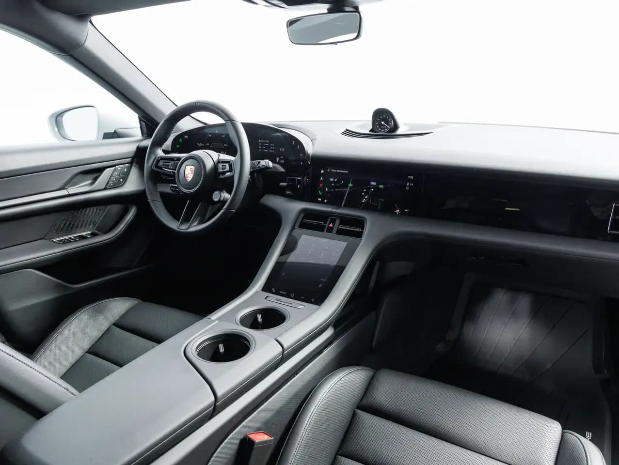 Porsche Taycan Cross Turismo 2023 г. 10882 км. — фото 4