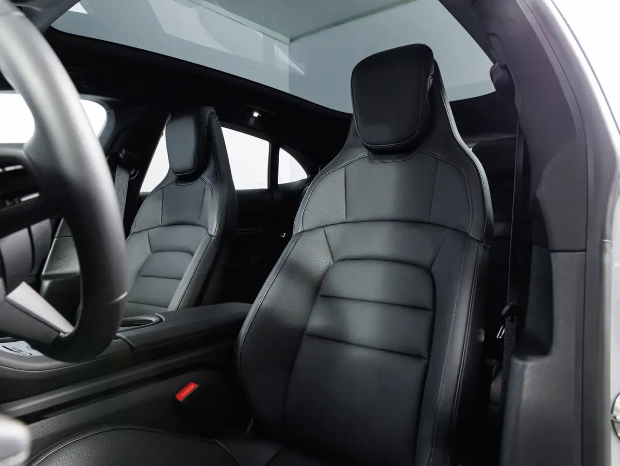 Porsche Taycan Cross Turismo 2023 г. 10882 км. — фото 10