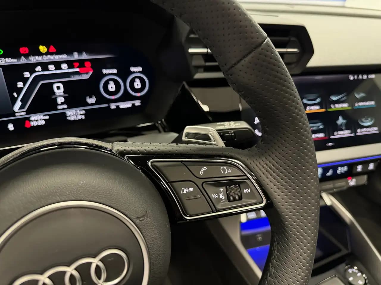 Audi RS3 2024 г. 5023 км. — фото 22