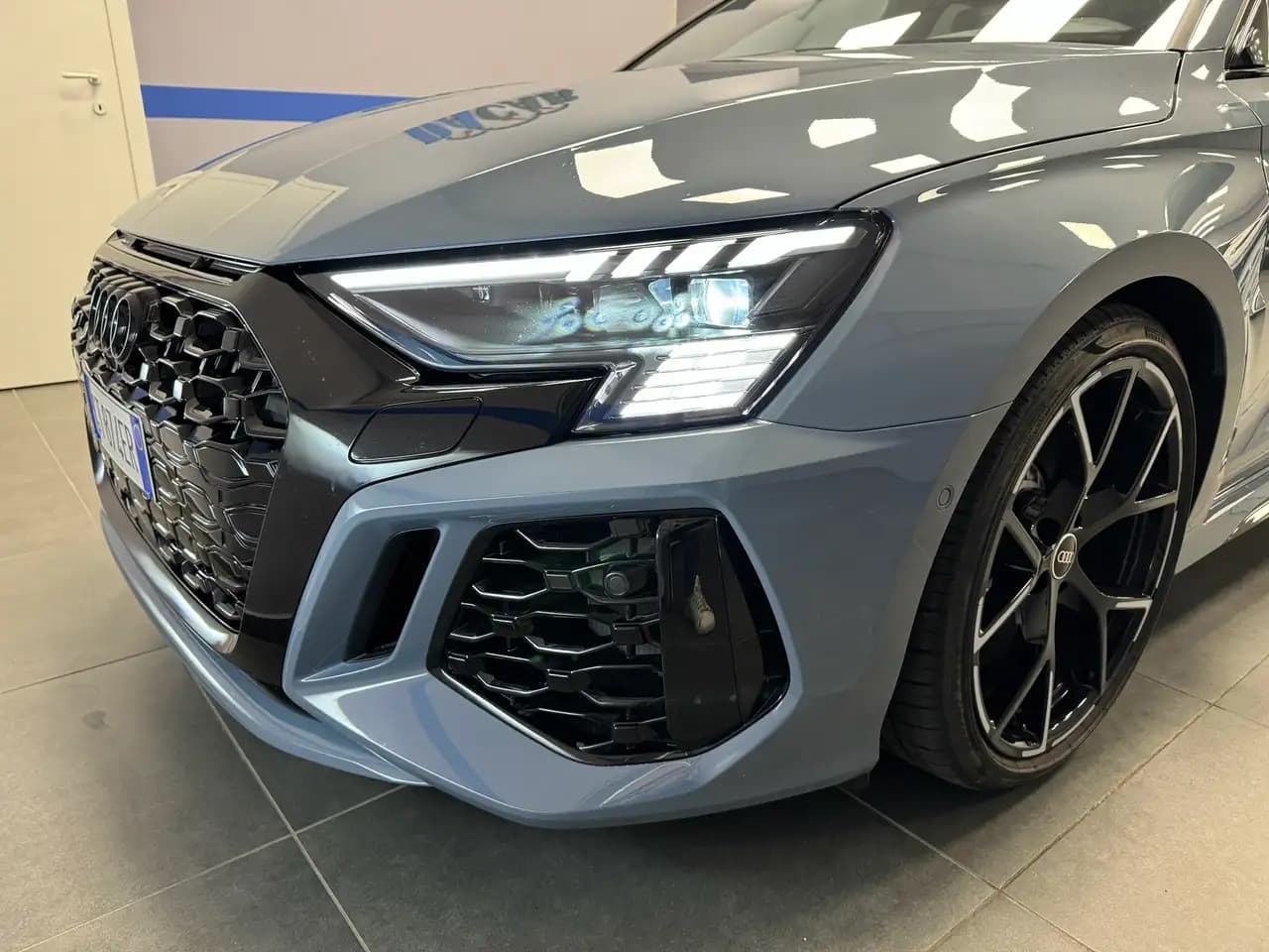 Audi RS3 2024 г. 5023 км. — фото 8