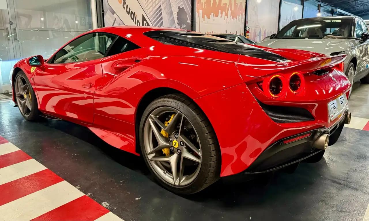 Ferrari F8 Tributo 2022 г. 435 км. — фото 2