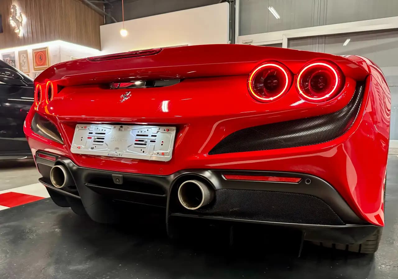 Ferrari F8 Tributo 2022 г. 435 км. — фото 29