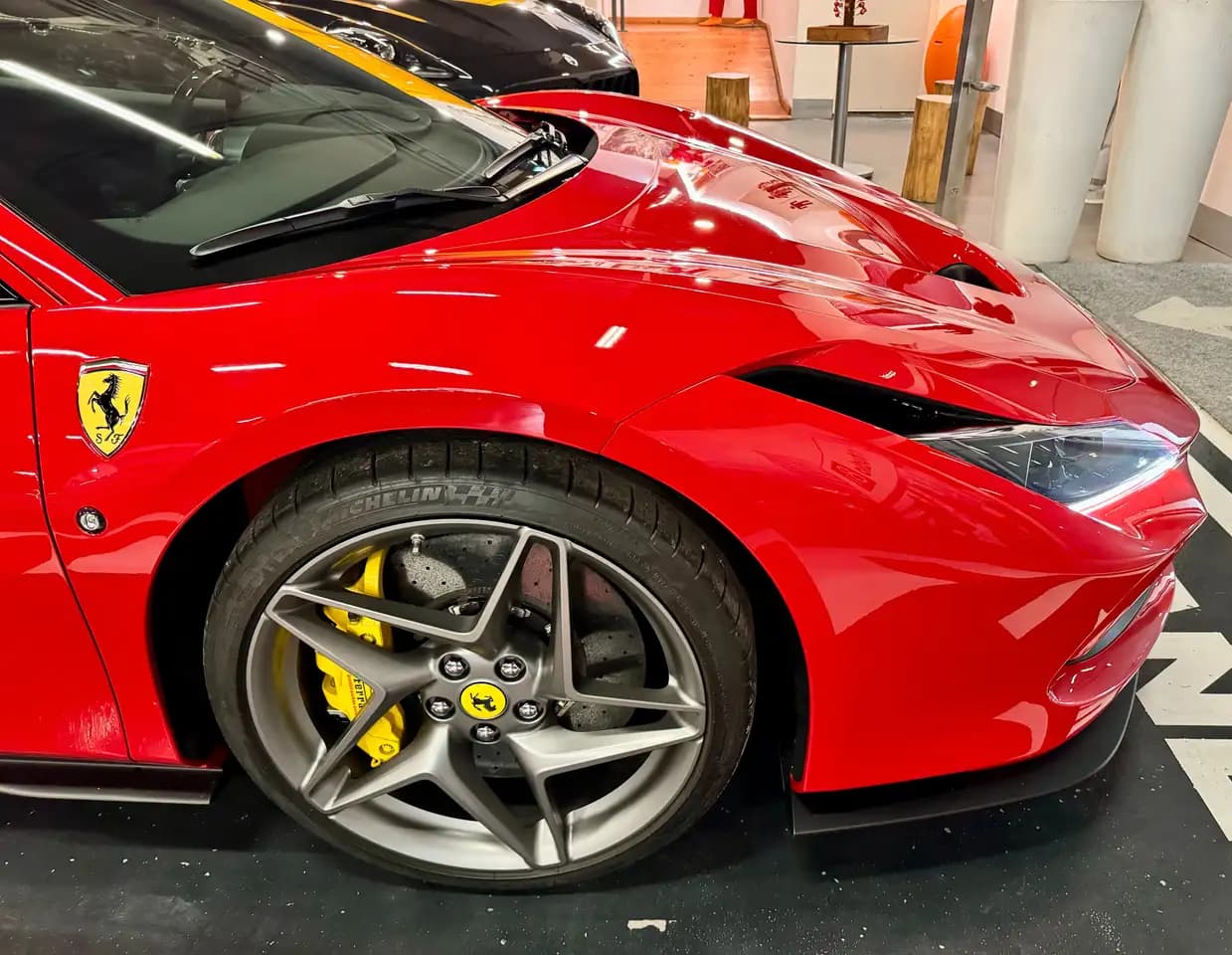Ferrari F8 Tributo 2022 г. 435 км. — фото 34