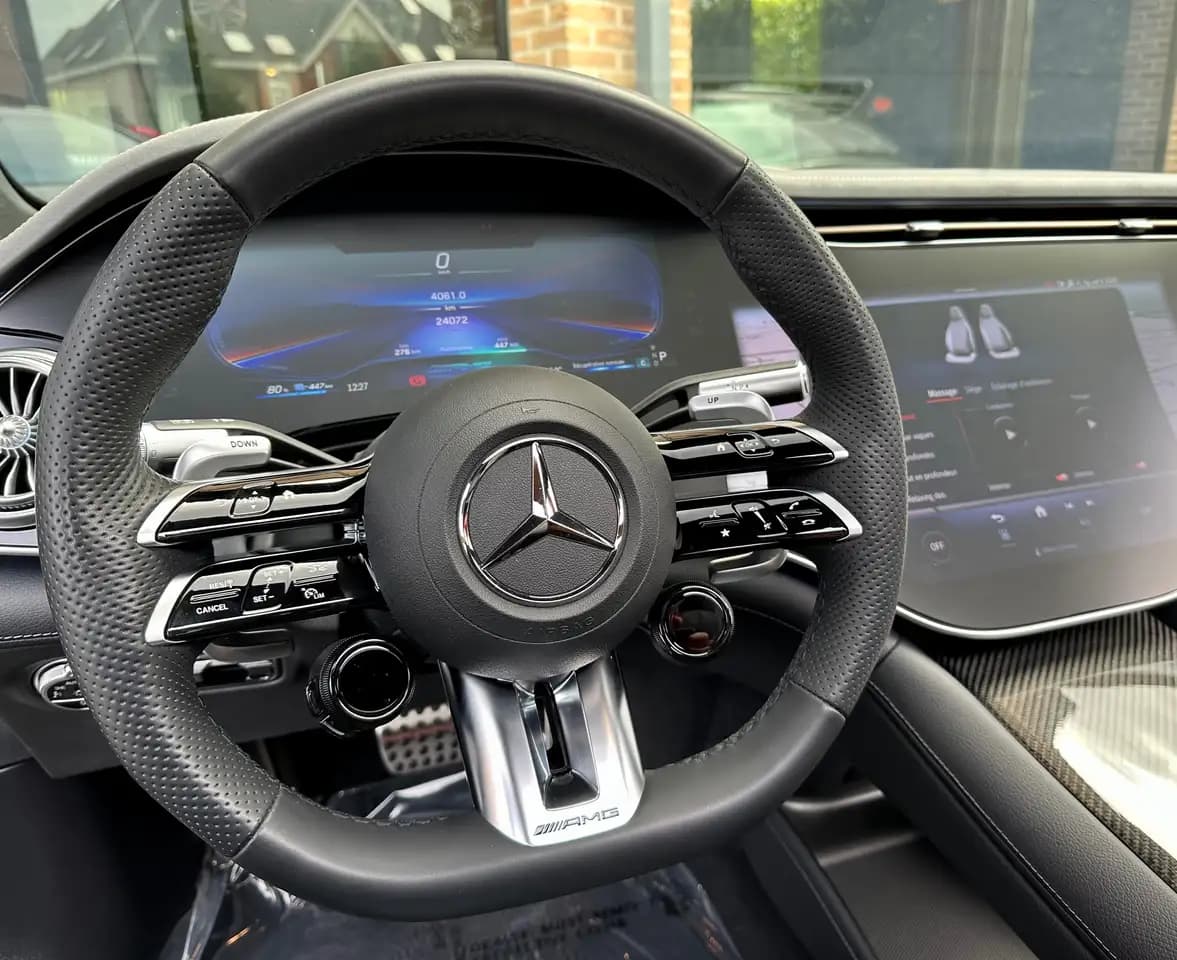 Mercedes-Benz EQS AMG 2023 г. 24165 км. — фото 13