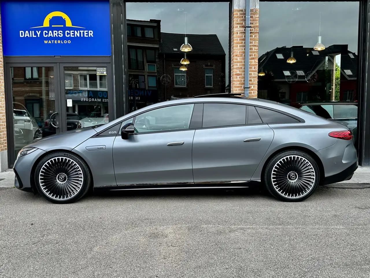 Mercedes-Benz EQS AMG 2023 г. 24165 км. — фото 3