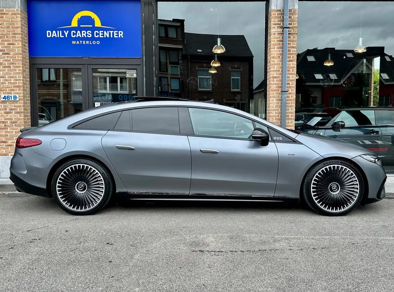 Mercedes-Benz EQS AMG 2023 г. 24165 км. — фото 8