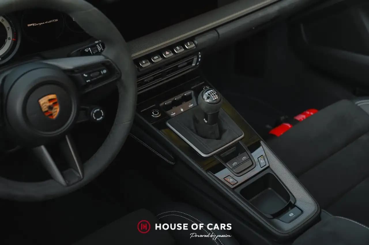Porsche 911 Targa 4 GTS 2023 г. 7148 км. — фото 35