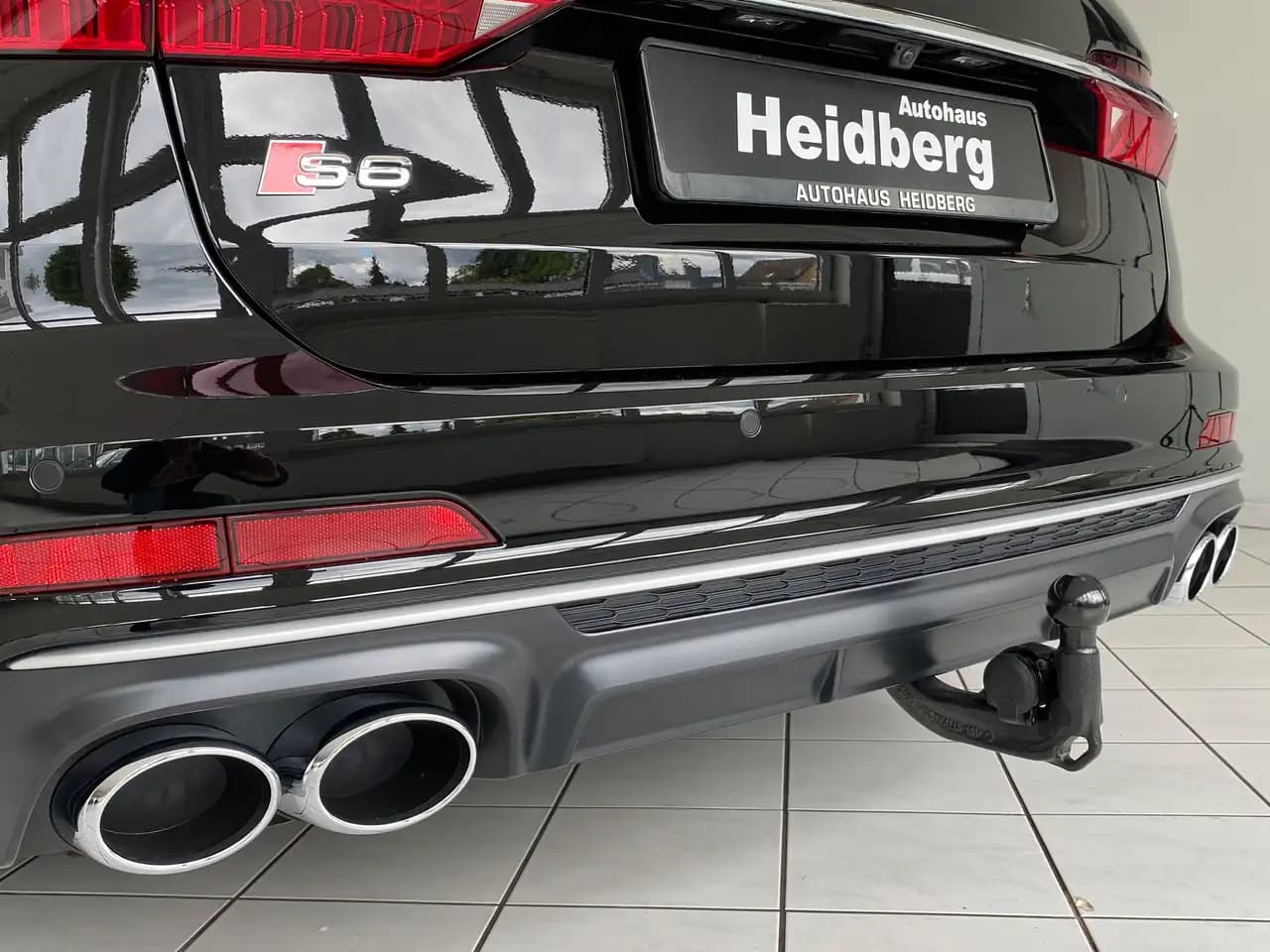 Audi S6 2023 г. 36823 км. — фото 13