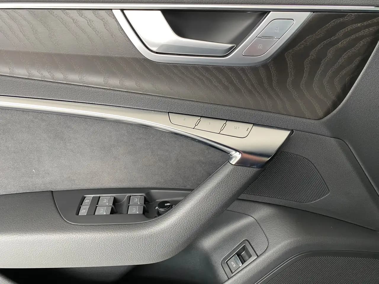 Audi S6 2023 г. 36823 км. — фото 16